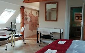 PATEA APARTMENT PRAGUE - cozy&quiet apartment 42 sqm near the city centre